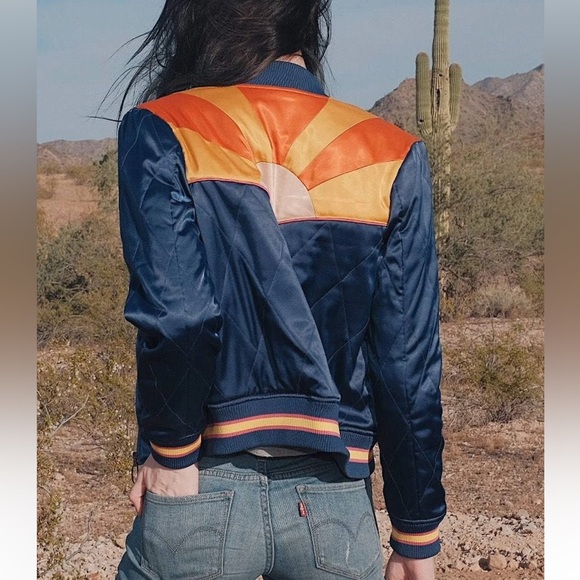 ISO!! Looking To TRADE Small For Medium Rising Sun Jackets - Picture 2 of 2